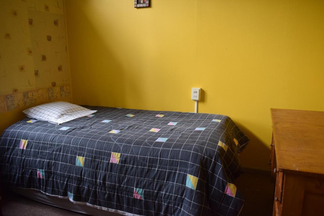 Hostal Torres Del Paine Punta Arenas Exterior photo